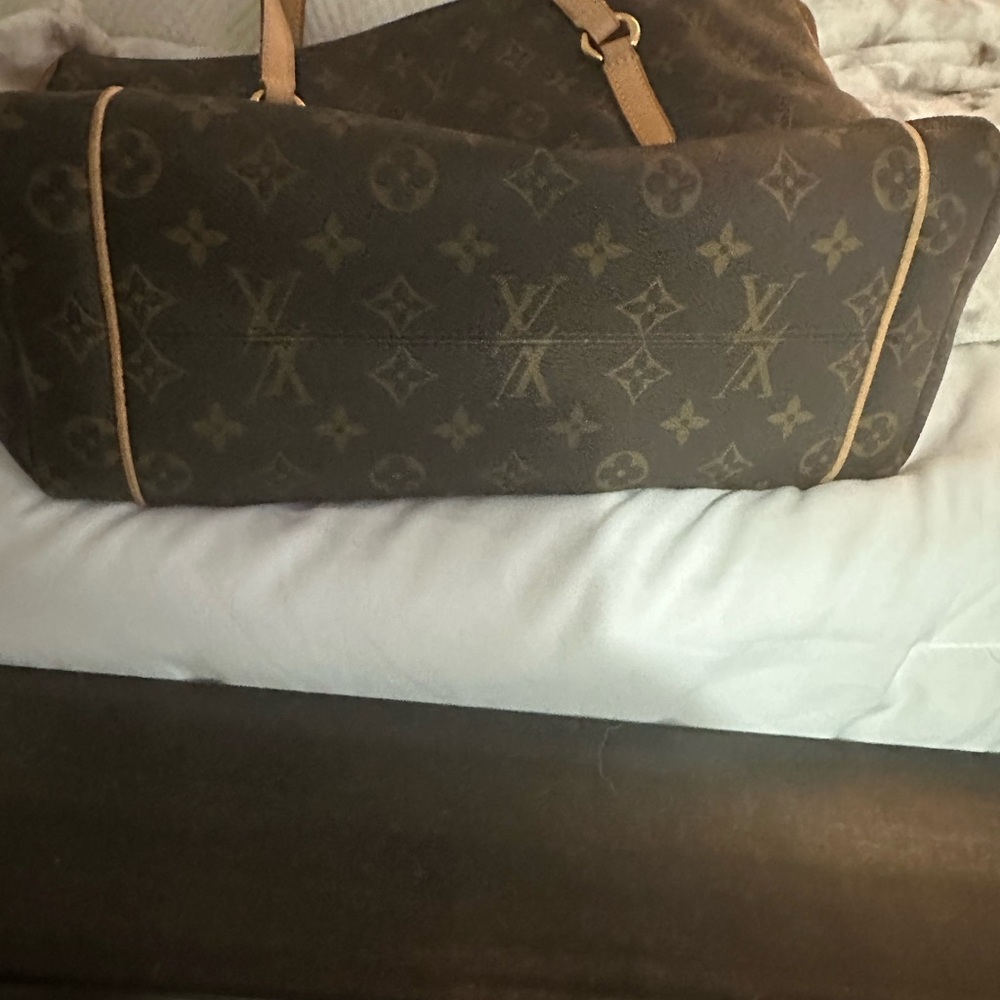 Louis Vuitton Totally tote monogram MM - Picture 6 of 14